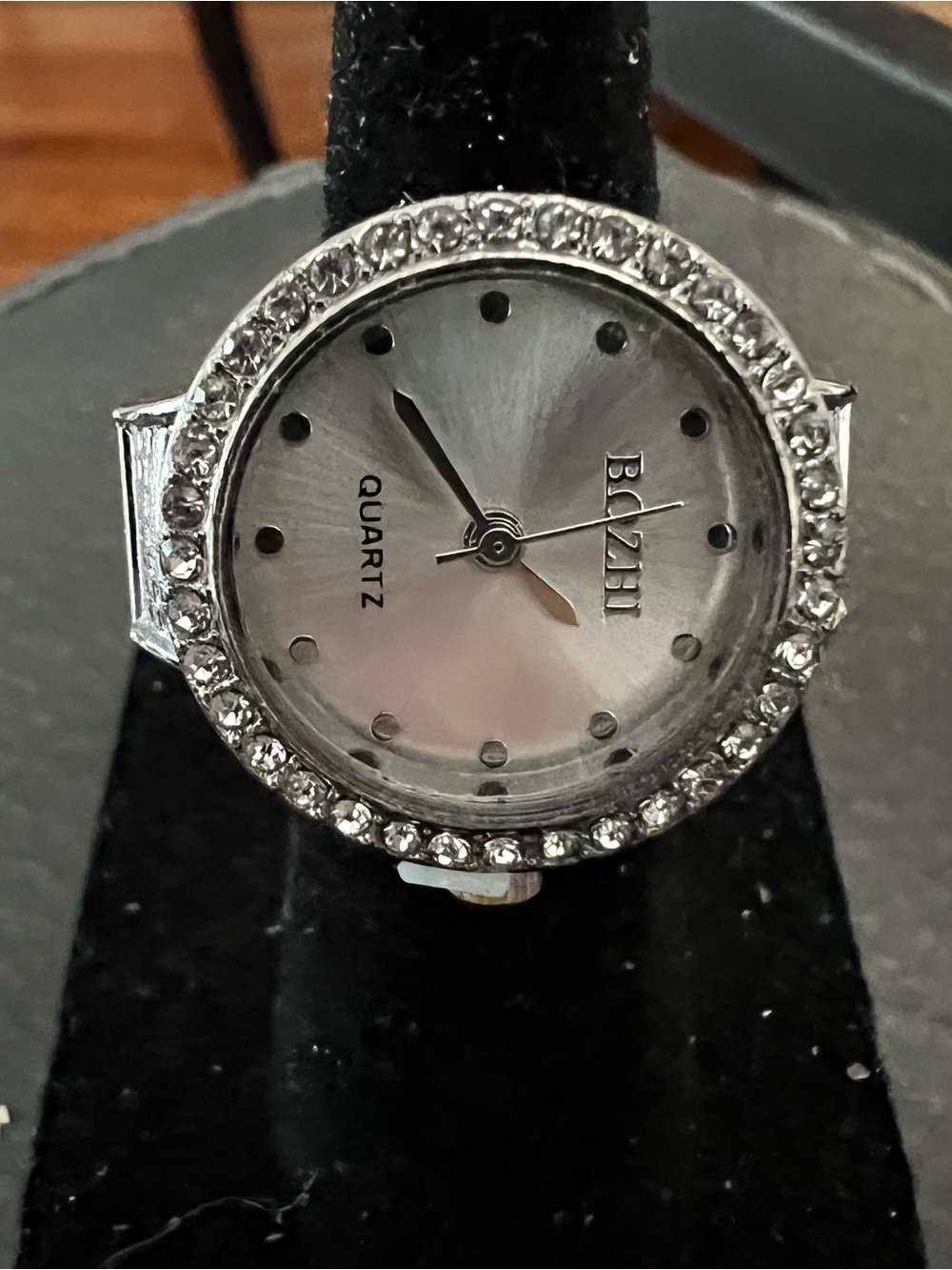 Silver Crystal-Accent Women's Quartz Watch - Silver Dial